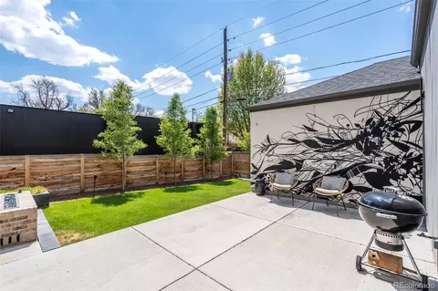 Exterior - 959 S Vine St, Denver, CO 80209 photo 3 of 4