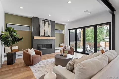 Other - 959 S Vine St, Denver, CO 80209 photo 3 of 11