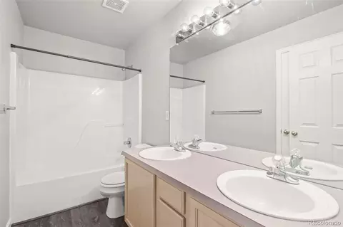 14570 E 43rd Ave, Denver, CO 80239 photo 18