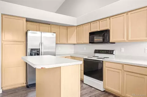 14570 E 43rd Ave, Denver, CO 80239 photo 9