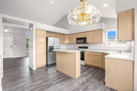 14570 E 43rd Ave, Denver, CO 80239 photo 8