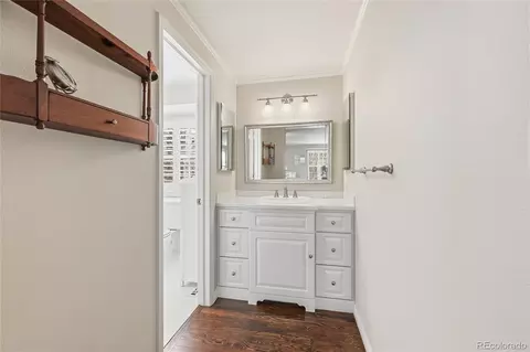Bath - 6230 E Jamison Cir S, Centennial, CO 80112 photo 3 of 5