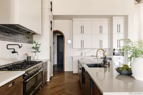 Kitchen - 2531 Southwind Rd, Berthoud, CO 80513 photo 2 of 4