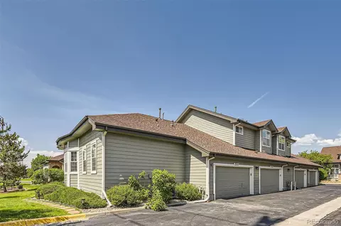 2700 W Greens Pl, Littleton, CO 80123