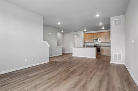 24161 E 54th Pl, Aurora, CO 80019 photo 7