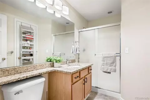 Bath - 540 Mohawk Dr #15, Boulder, CO 80303 photo 4 of 4
