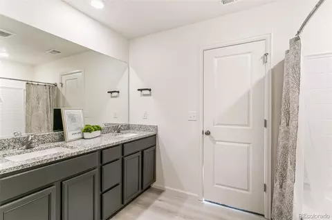 47300 Clover Ave, Bennett, CO 80102 photo 18