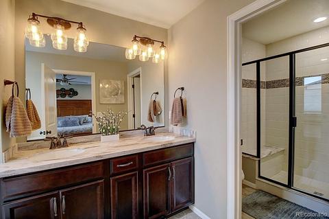10739 E 25th Dr, Aurora, CO 80010 photo 24