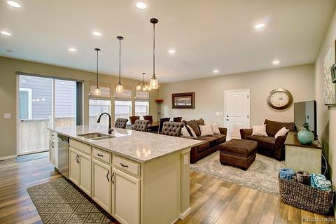 10739 E 25th Dr, Aurora, CO 80010 photo 10
