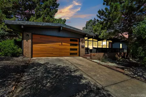 923 S Beech St, Lakewood, CO 80228