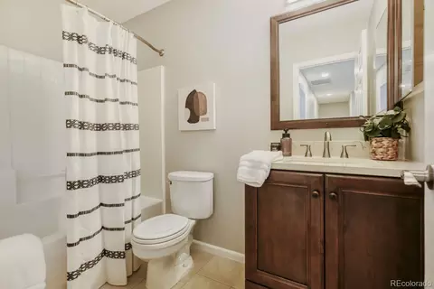 Bath - 4885 E 100th Dr, Thornton, CO 80229 photo 2 of 2