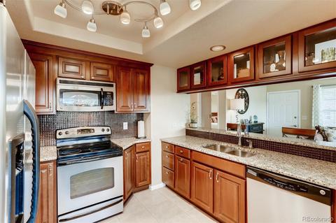 9364 Meredith Ct, Lone Tree, CO 80124 photo 5