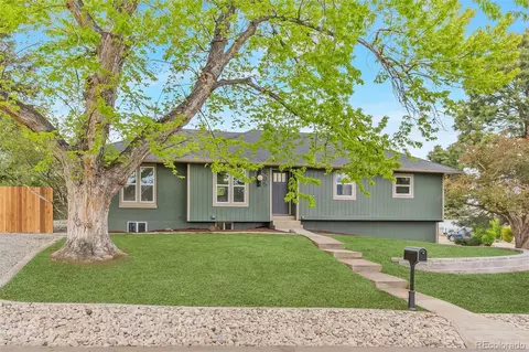 905 S Vance St, Lakewood, CO 80226