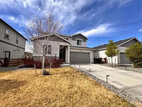 Exterior - 21073 E Tufts Ave, Aurora, CO 80015 photo 2 of 6