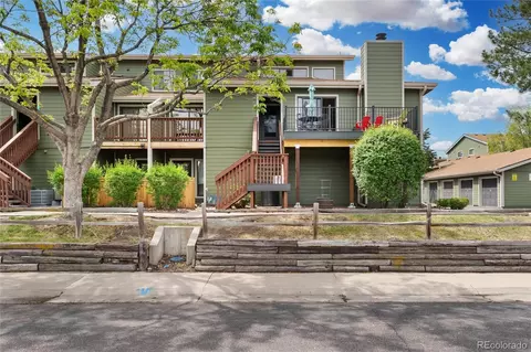 540 S Forest St #205, Denver, CO 80246