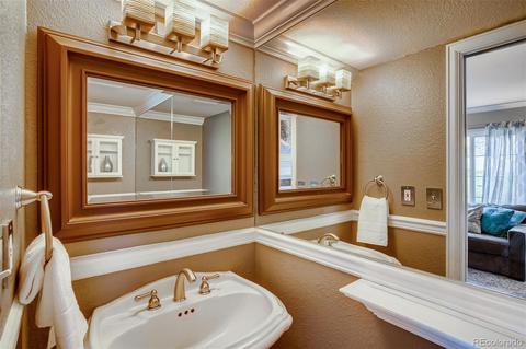 7302 S Ivanhoe Ct, Centennial, CO 80112 photo 17