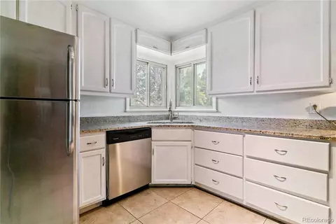 Kitchen - 2288 Lima St, Aurora, CO 80010 photo 3 of 4