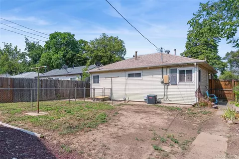 Exterior - 2288 Lima St, Aurora, CO 80010 photo 3 of 3