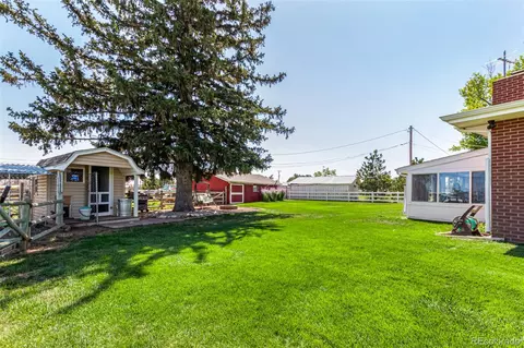 Exterior - 1622 Elder Ave, Greeley, CO 80631 photo 4 of 9