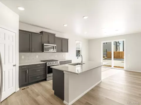 6068 Corral St, Brighton, CO 80601 photo 9
