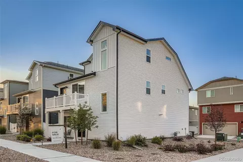 Exterior - 18236 E 51st Pl, Denver, CO 80249 photo 2 of 7