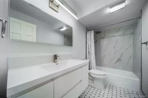 Bath - 19062 E Powers Pl, Aurora, CO 80015 photo 5 of 5