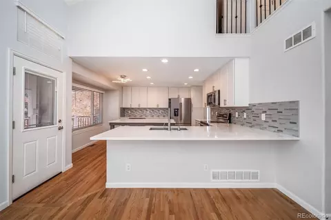 Kitchen - 19062 E Powers Pl, Aurora, CO 80015 photo 1 of 5