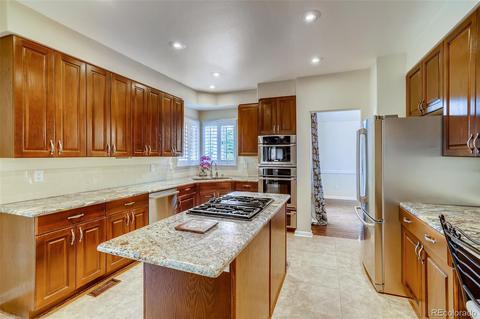 15722 E Crestridge Cir, Centennial, CO 80015 photo 8