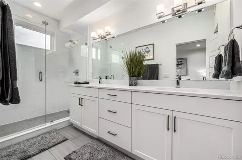 Bath - 6820 E Lowry Blvd, Denver, CO 80230 photo 3 of 5