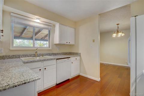12075 E Oregon Cir, Aurora, CO 80012 photo 15