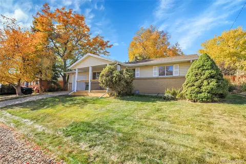 881 Oak St, Lakewood, CO 80215