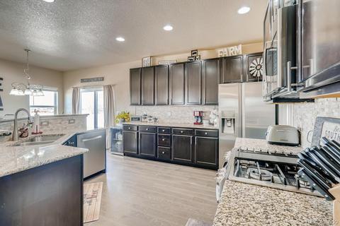 5467 Shoshone Dr, Frederick, CO 80504 photo 11