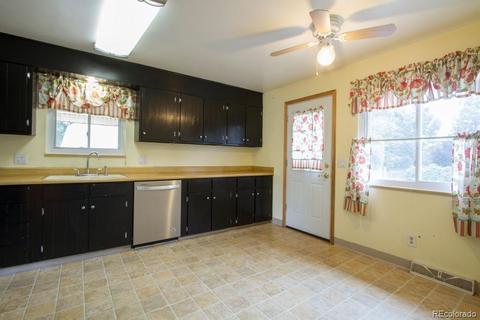 8274 Lamar Pl, Arvada, CO 80003 photo 5