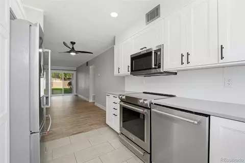 Kitchen - 418 Wright St #102, Lakewood, CO 80228 photo 4 of 4