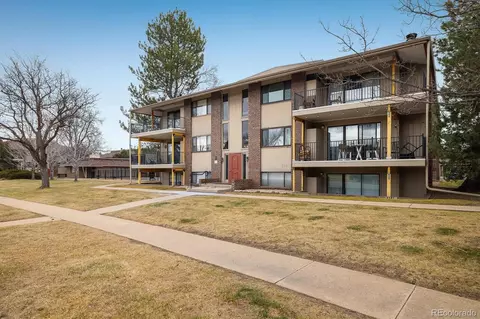 600 Manhattan Dr #A12, Boulder, CO 80303