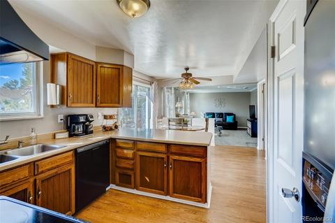 5209 E 114th Pl, Thornton, CO 80233 photo 9