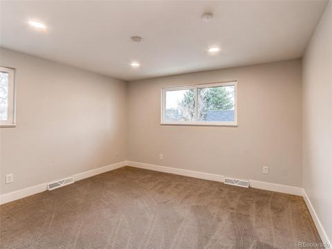 3510 S Ivanhoe St, Denver, CO 80237 photo 16