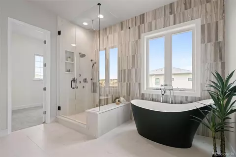 Bath - 5357 Soledad Cir, Parker, CO 80134 photo 4 of 9