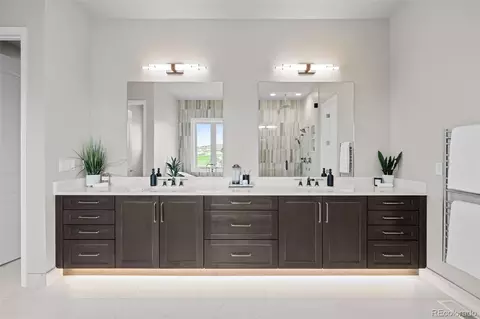 Bath - 5357 Soledad Cir, Parker, CO 80134 photo 3 of 9