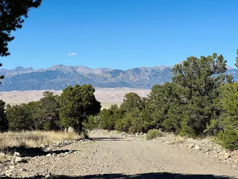 22 Cub Creek Rd, Mosca, CO 81146