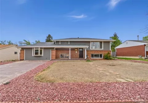 8177 Ames Way, Arvada, CO 80003