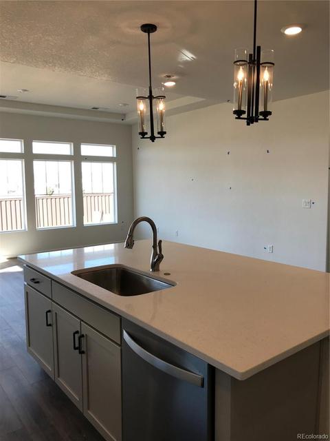21711 E 50th Dr, Aurora, CO 80019 photo 5