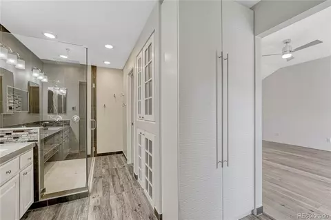 Bath - 8016 E Fairmount Dr, Denver, CO 80230 photo 4 of 5