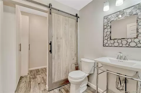 Bath - 8016 E Fairmount Dr, Denver, CO 80230 photo 1 of 5