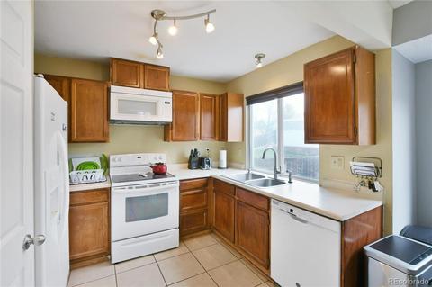 19696 E Hamilton Pl, Aurora, CO 80013 photo 9