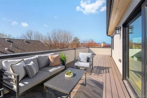 Exterior - 334 Jackson St, Denver, CO 80206 photo 3 of 4