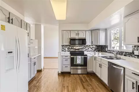 19067 E Carmel Dr, Aurora, CO 80011 photo 10