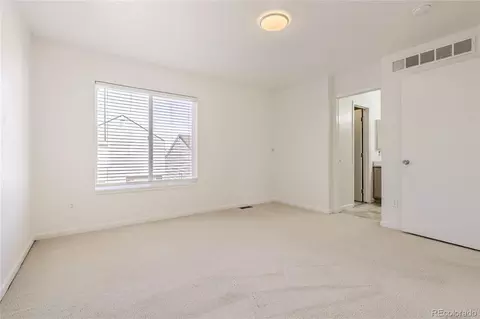 19067 E Carmel Dr, Aurora, CO 80011 photo 12