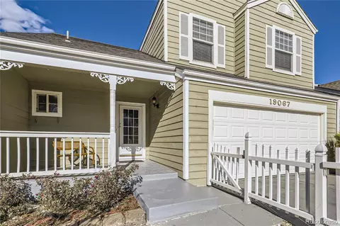 19067 E Carmel Dr, Aurora, CO 80011 photo 3