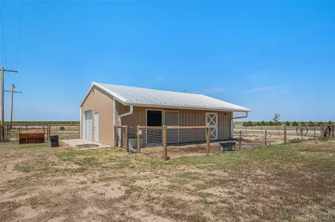 19142 County Road 7, Wiggins, CO 80654 photo 5